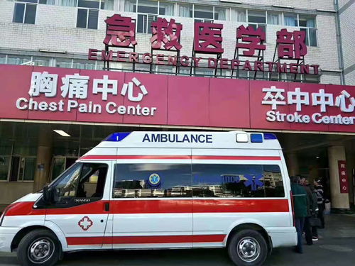 泸州专业送病人的车在哪找长途救护车 24h派车